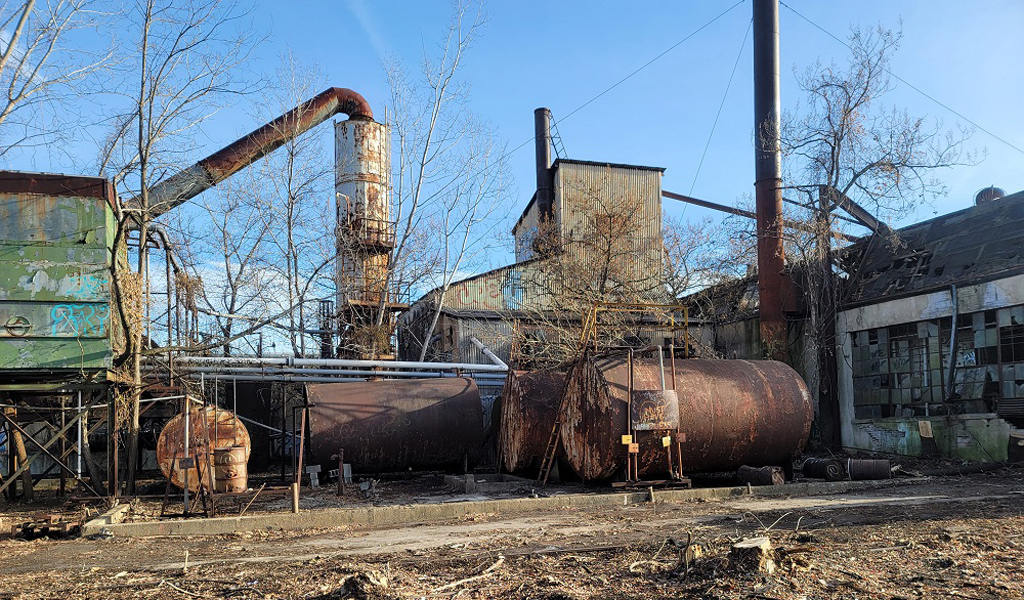 Site of the former Nearpara Rubber Factory in Hamilton Township, New Jersey.