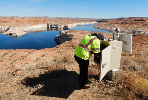 Traffic Monitoring Assistance of Traffic Count Stations in Glen Canyon National Recreation Area.
