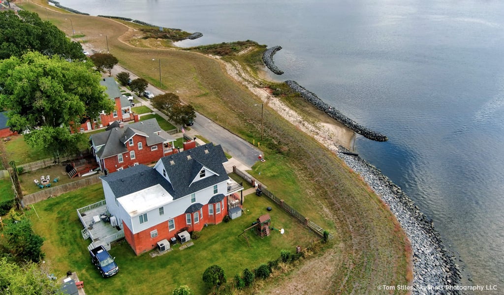 Single family houses along the newly completed living shoreline.