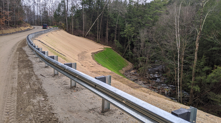 VHB Won a Prestigious Grand Award from ACEC of Vermont for the Duxbury Crossett Hill Road Project