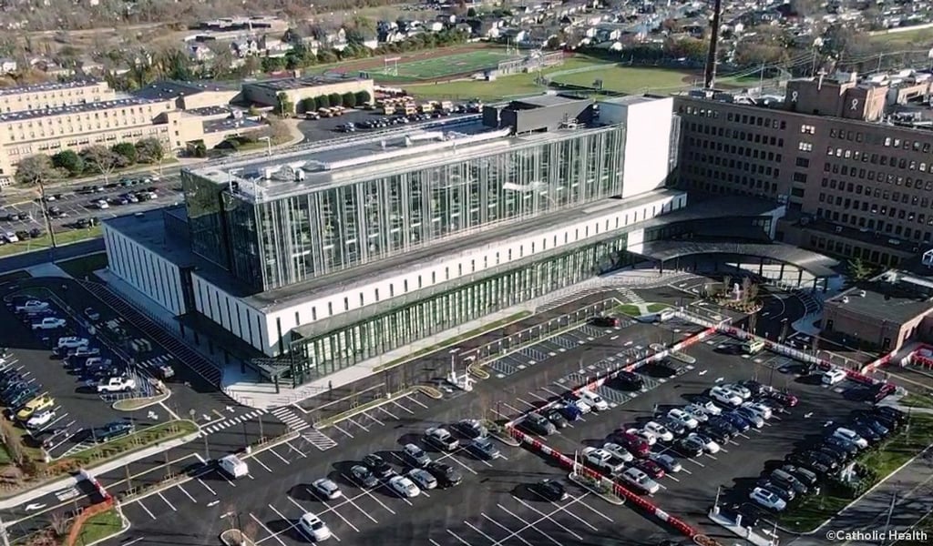 Aerial view of new Good Samaritan University Hospital.