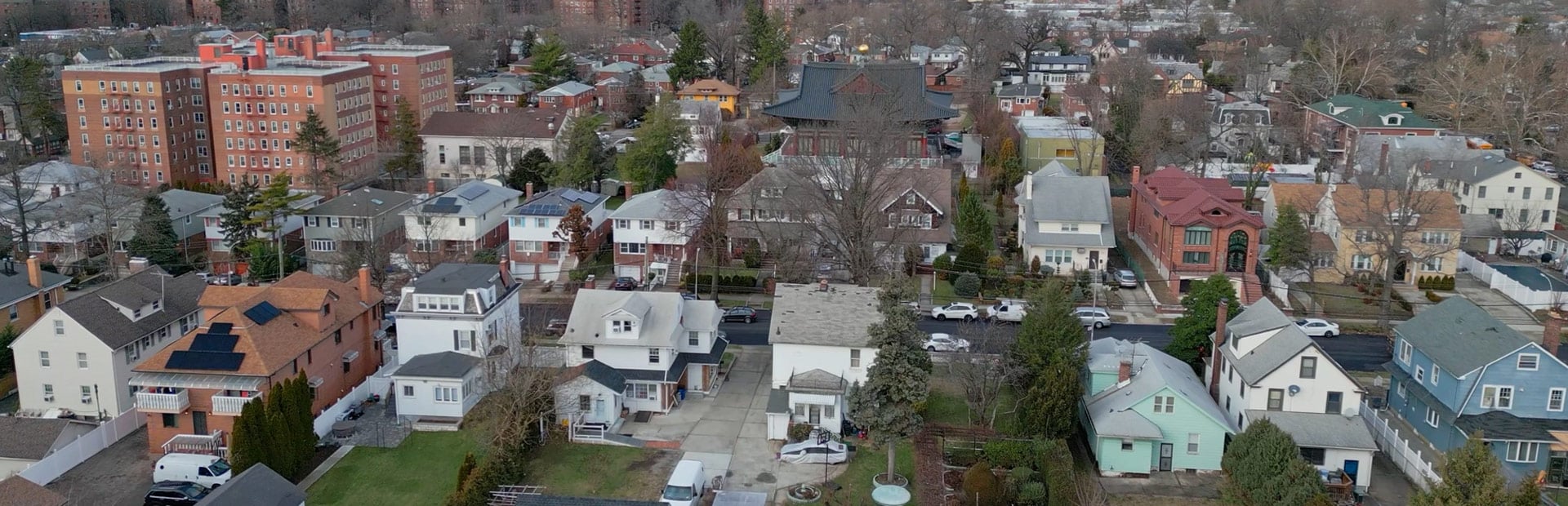 An aerial of housing and apartments.