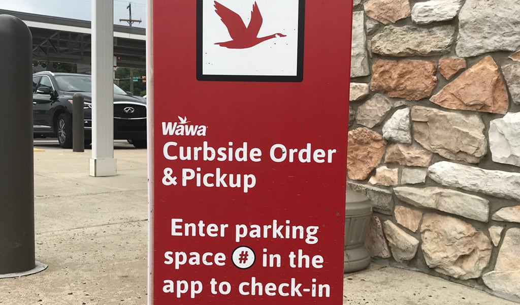A VHB partner for more than 20 years, Wawa, Inc. is making significant investments in new e-commerce delivery systems. Scott Kearney, Development Engineer, Wawa, recently said, “We want to build and operate ‘no wall’ stores to make sure our customers get what they want conveniently.” Curbside pickup with mobile app ordering is currently being tested at 18 stores in the Mid-Atlantic. Photo credit: Cuhaci & Peterson Architects